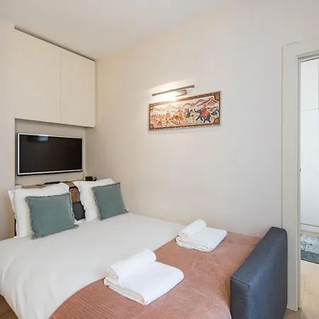 Elegant Parisian - Steps To Opera, Lafayette & Dining * 파리