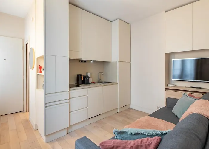 아파트 Elegant Parisian - Steps To Opera, Lafayette & Dining *