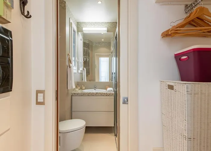 Elegant Parisian - Steps To Opera, Lafayette & Dining *