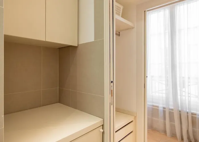 아파트 Elegant Parisian - Steps To Opera, Lafayette & Dining *